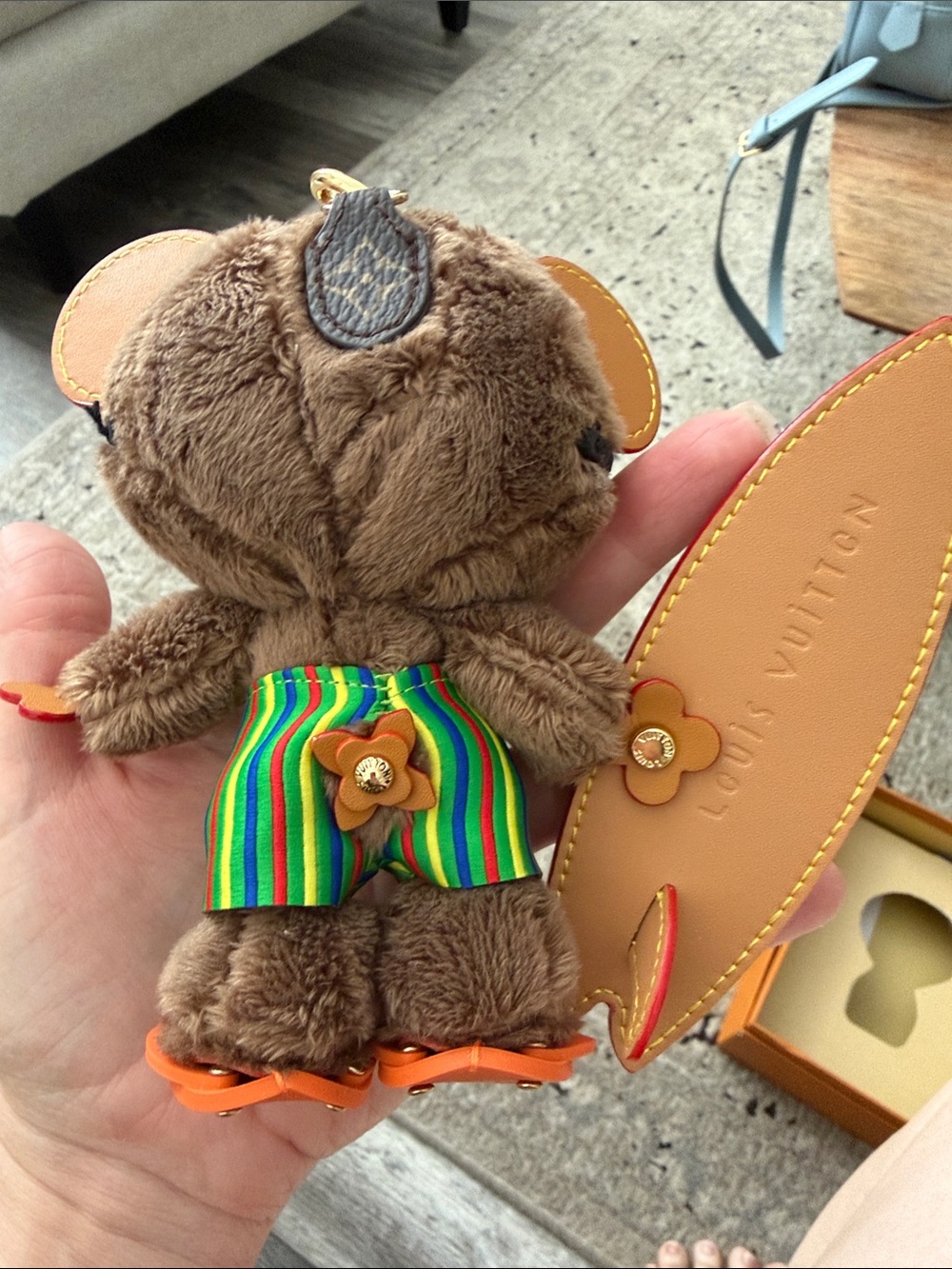 LV Louis Bear Surf Bag Charm NIB‼️READ DESCRIPTION‼️ - Picture 8 of 9
